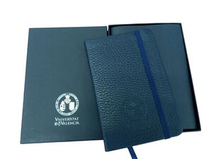 LIBRETA PIEL FLOR ESCUDO UV A6 - 7 X 10 CM - ESTUCHE CARTÓN MARINO