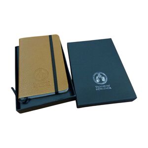 LIBRETA PIEL FLOR ESCUDO UV A6 - 7 X 10 CM - ESTUCHE CARTÓN DESIERTO